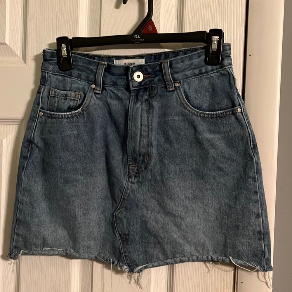 Cotton on denim skirt size 4
